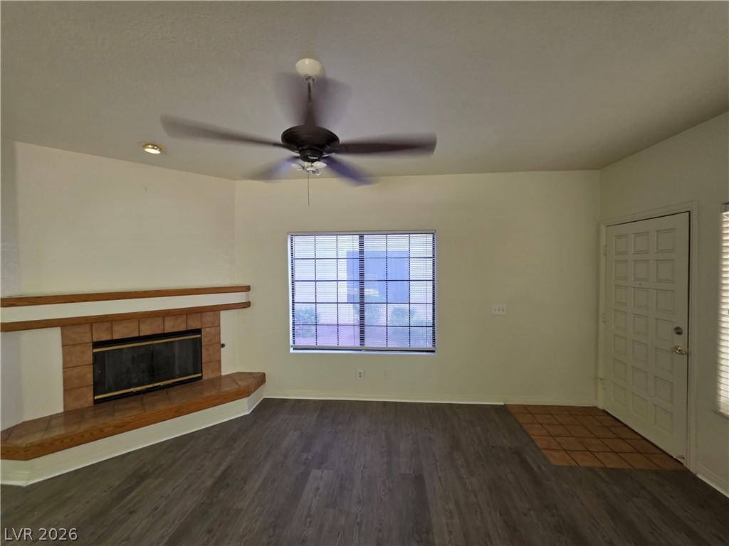 1407 Santa Margarita Street A Property Photo 6