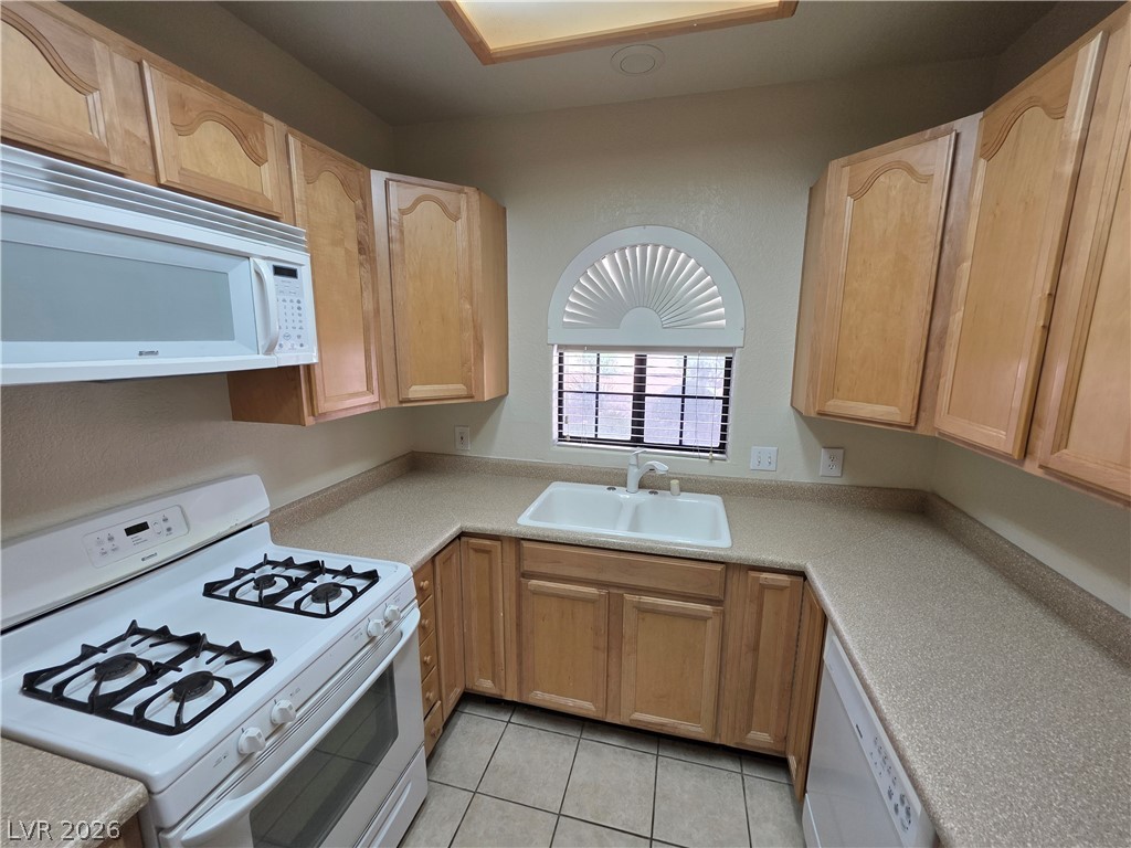1407 Santa Margarita Street A Property Photo 16
