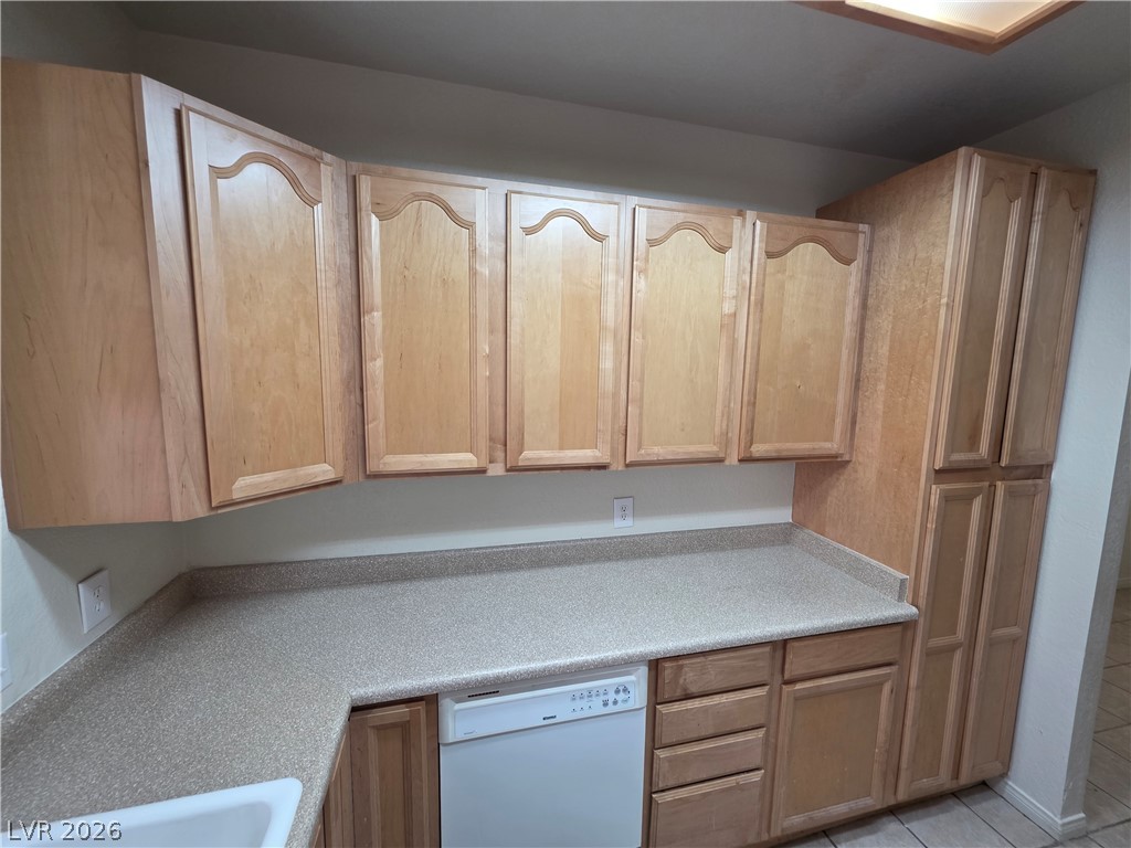 1407 Santa Margarita Street A Property Photo 17