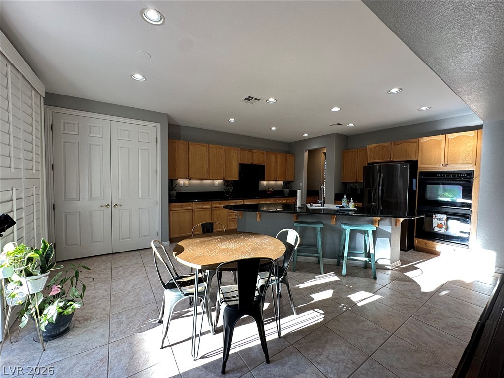 1211 Martini Drive Property Photo 17