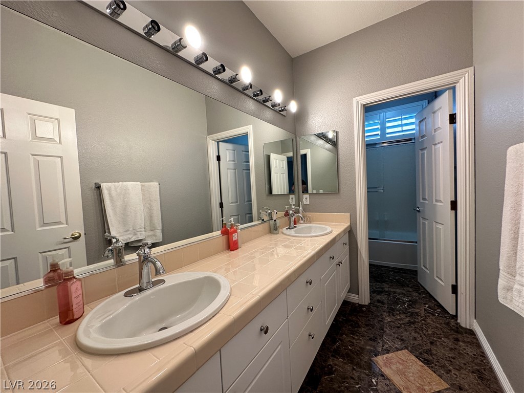 1211 Martini Drive Property Photo 32