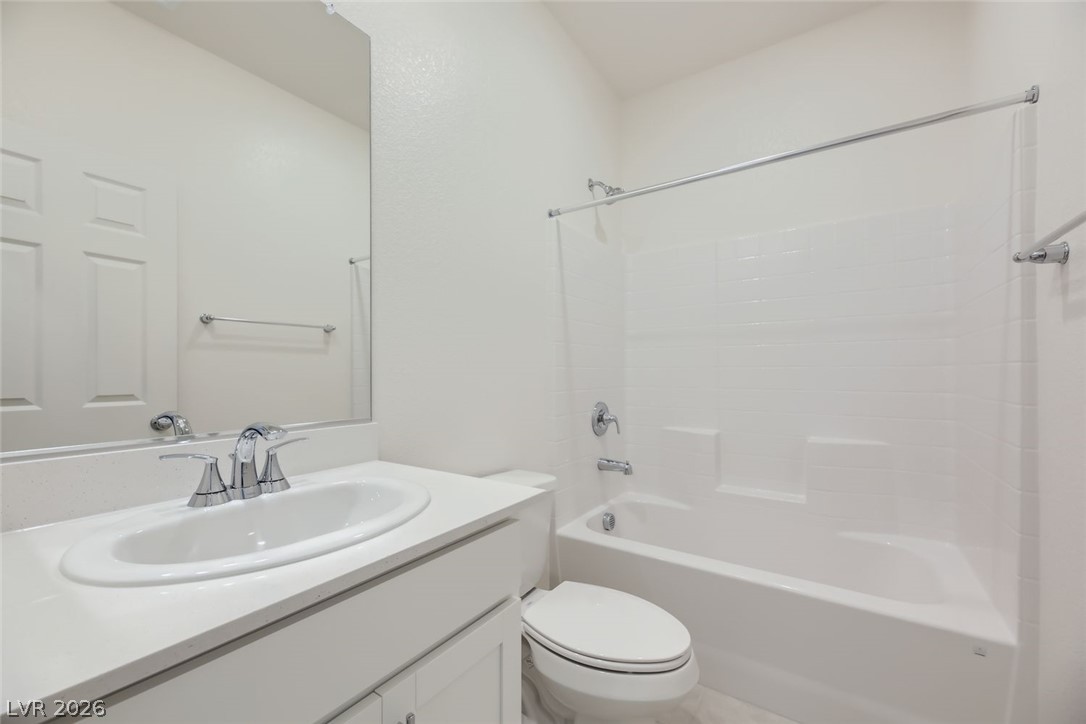 4159 Scarlet Cob Avenue Property Photo 9