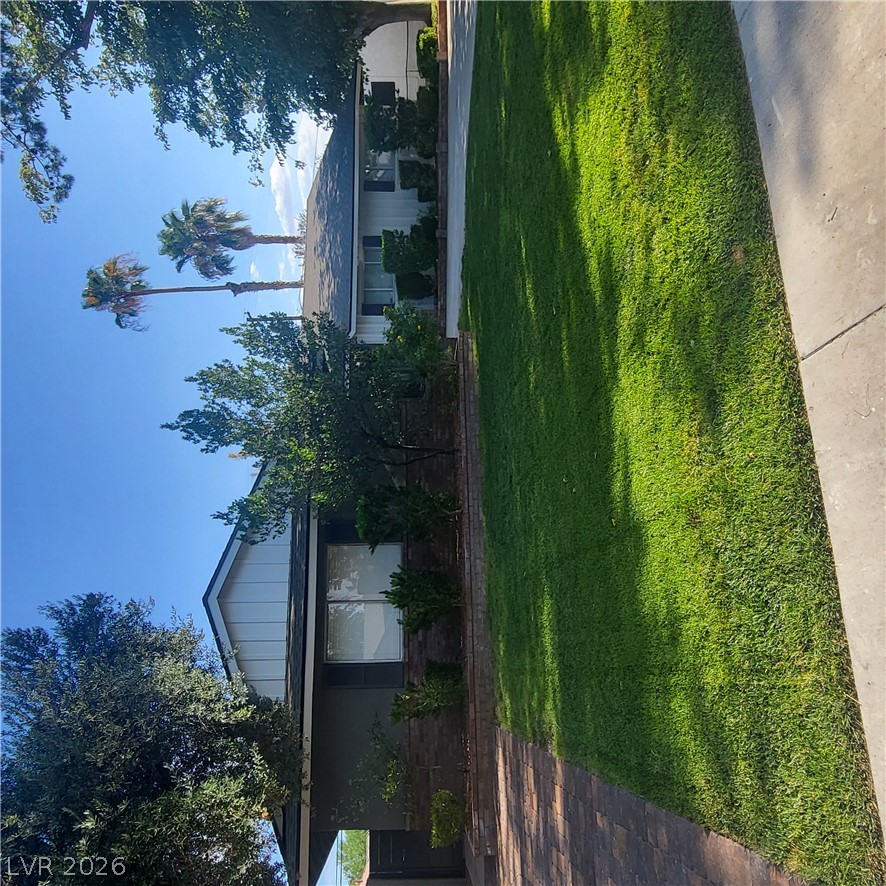 2917 Colanthe Avenue Property Photo 1