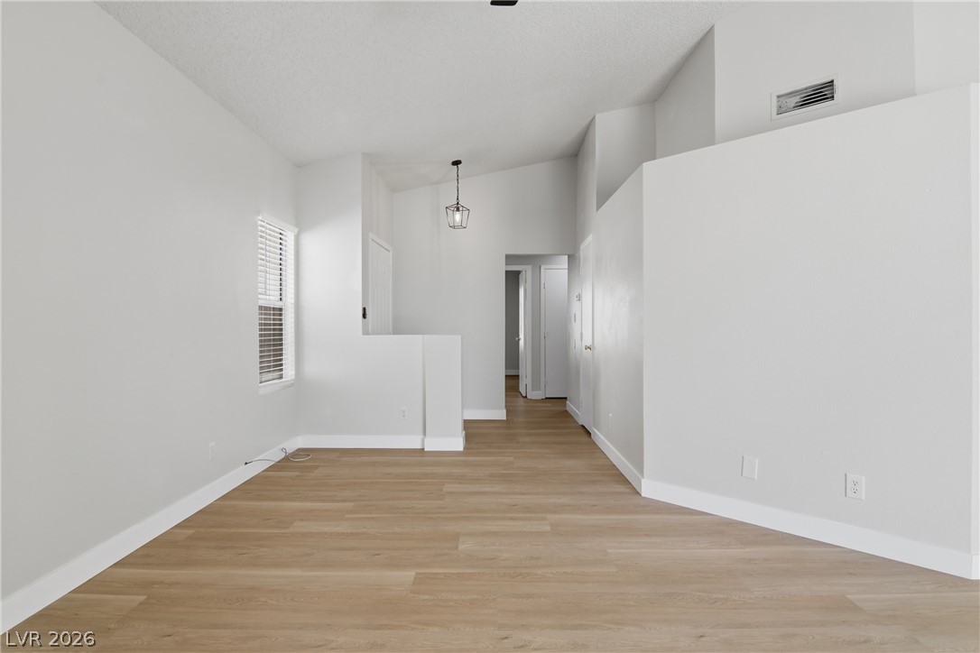 6224 Caprino Avenue Property Photo 13