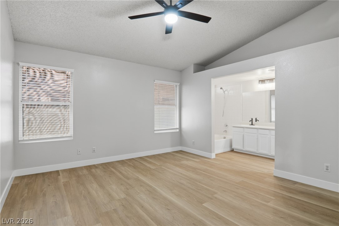 6224 Caprino Avenue Property Photo 16
