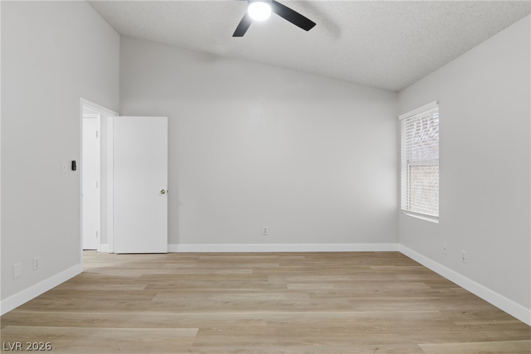 6224 Caprino Avenue Property Photo 23