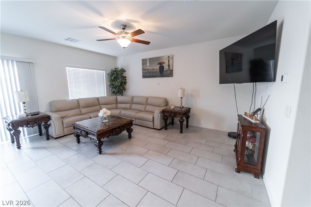 7711 Duran Harbor Lane Property Photo 8