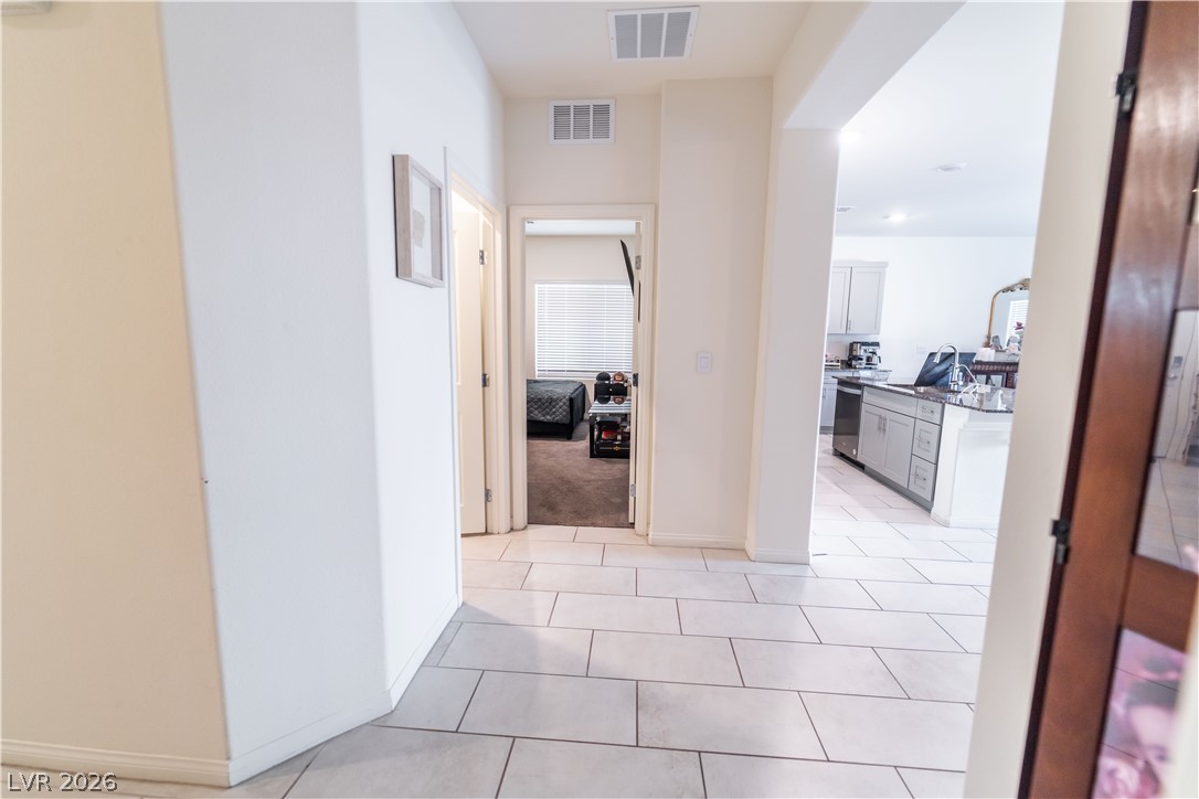 7711 Duran Harbor Lane Property Photo 19