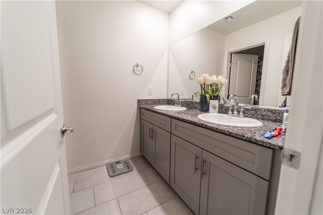 7711 Duran Harbor Lane Property Photo 58
