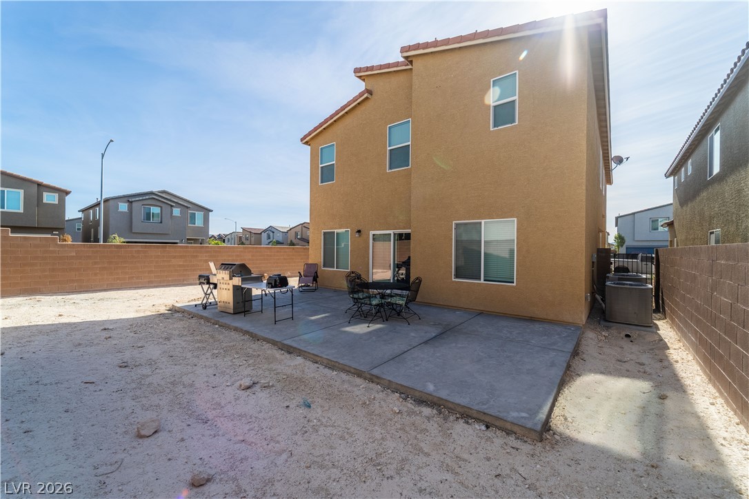 7711 Duran Harbor Lane Property Photo 70