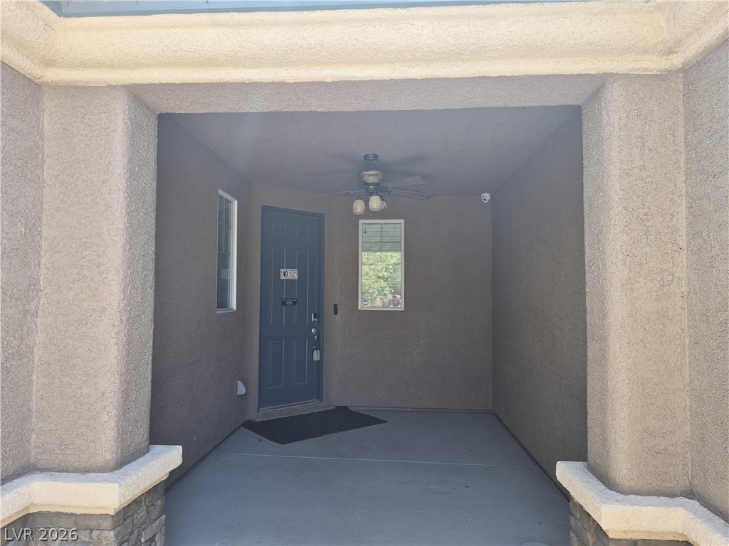3937 East Chaffe Avenue Property Photo 3