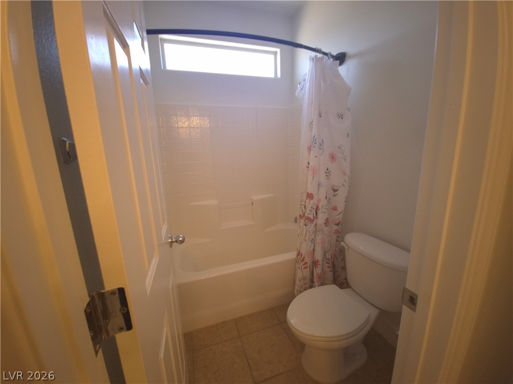 3937 East Chaffe Avenue Property Photo 26