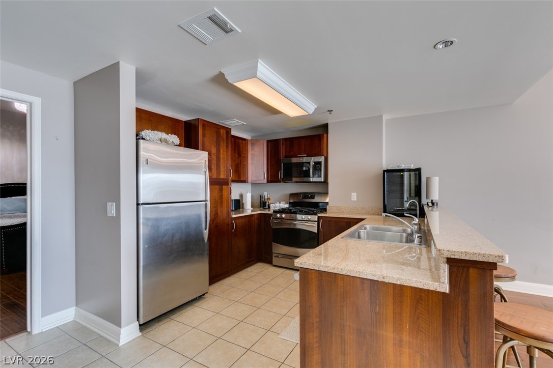 150 Las Vegas Boulevard 807 Property Photo 24