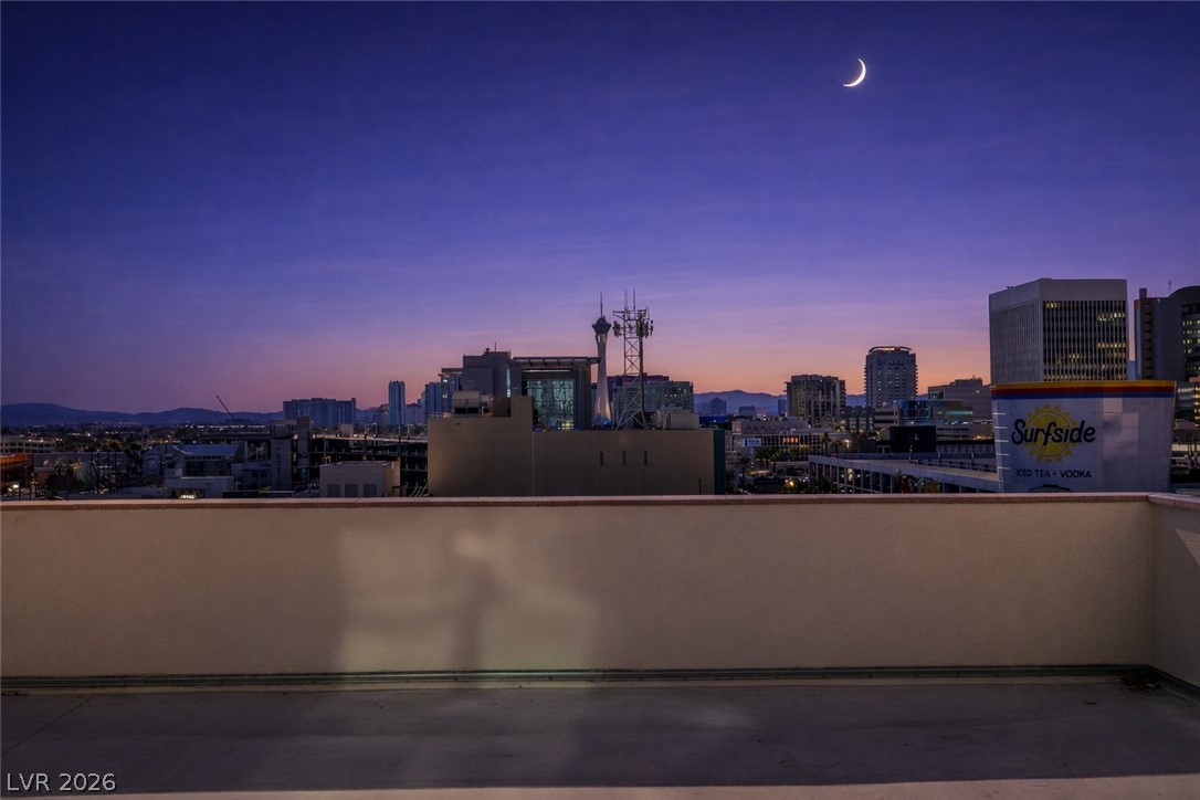 150 Las Vegas Boulevard 807 Property Photo 36
