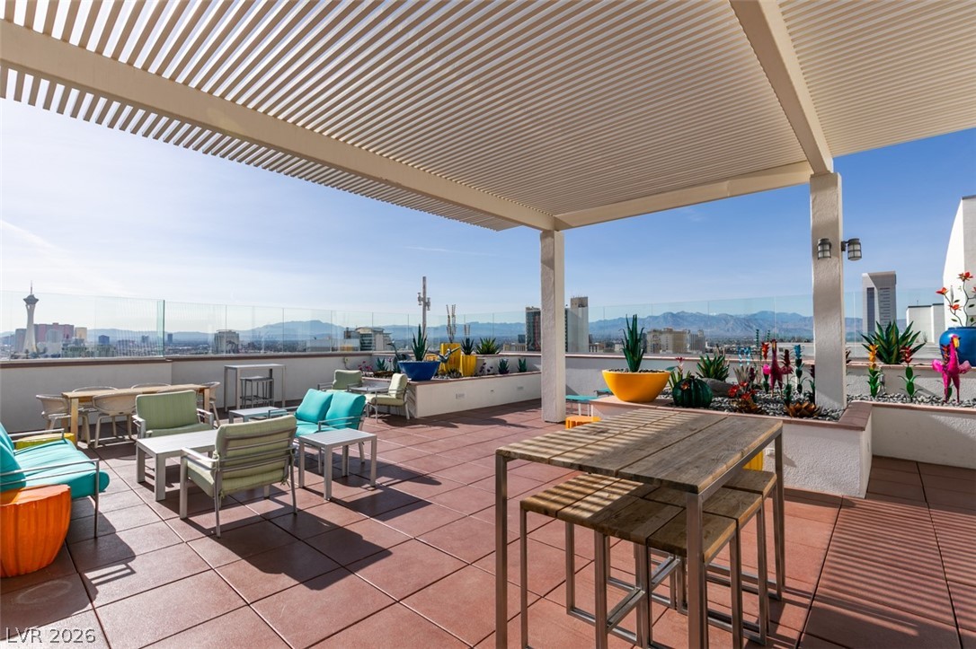 150 Las Vegas Boulevard 807 Property Photo 52