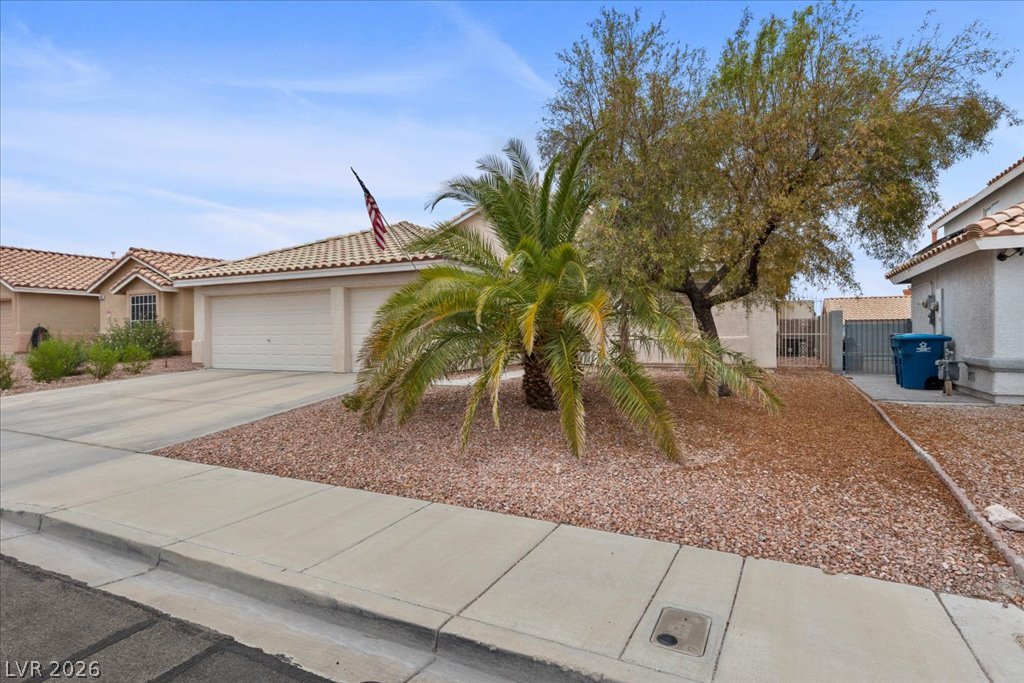 208 Night Fall Terrace Property Photo 4