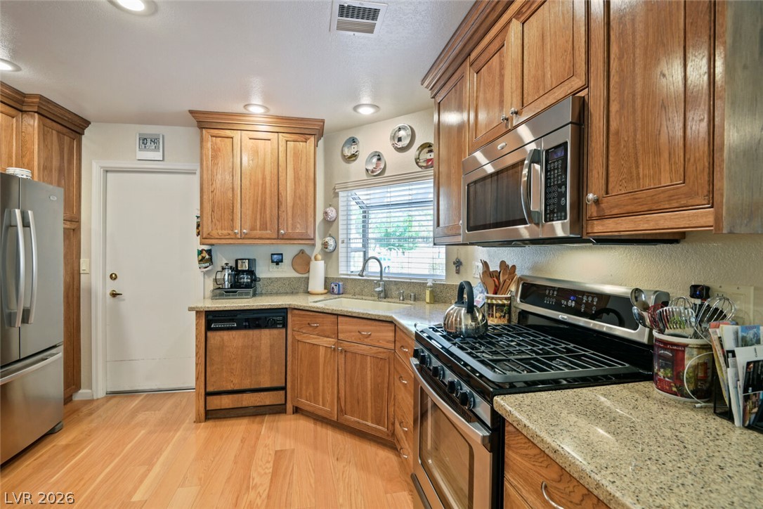 8709 Prairie Hill Drive Property Photo 13