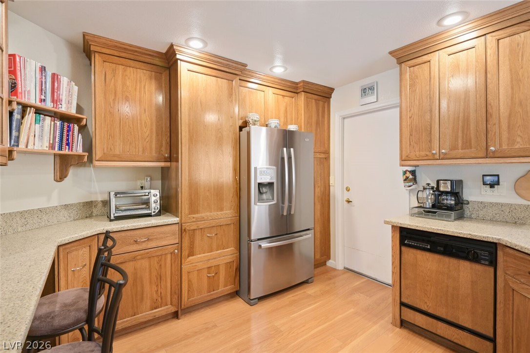 8709 Prairie Hill Drive Property Photo 14