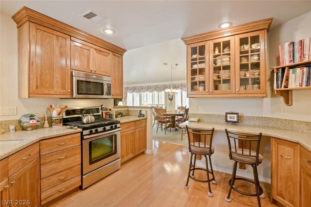 8709 Prairie Hill Drive Property Photo 15