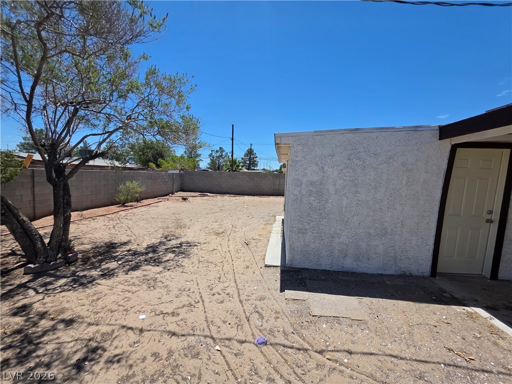 910 Magnolia Avenue Property Photo 7