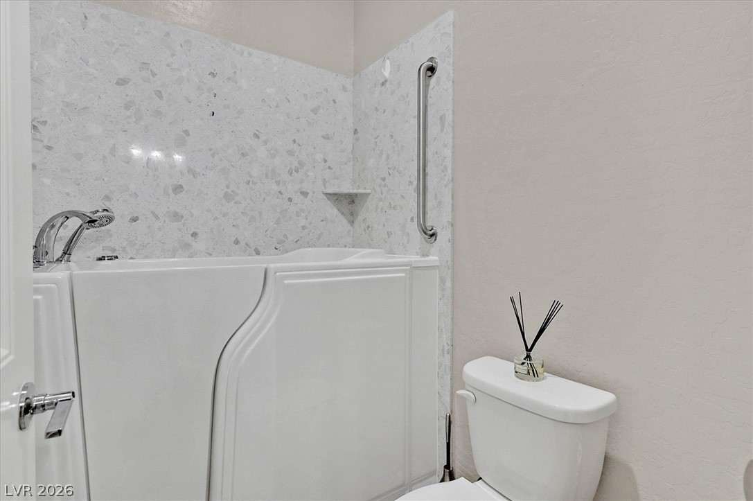 16 Via Tiberina Property Photo 11