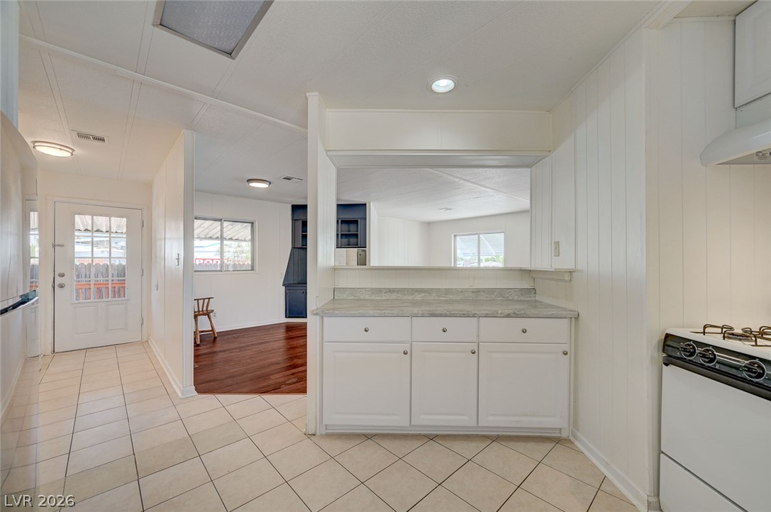 1010 La Mesa Way Property Photo 13