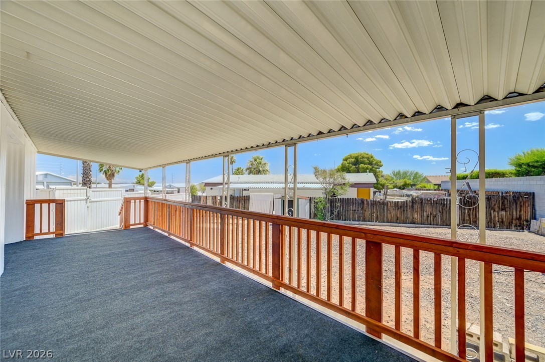 1010 La Mesa Way Property Photo 40