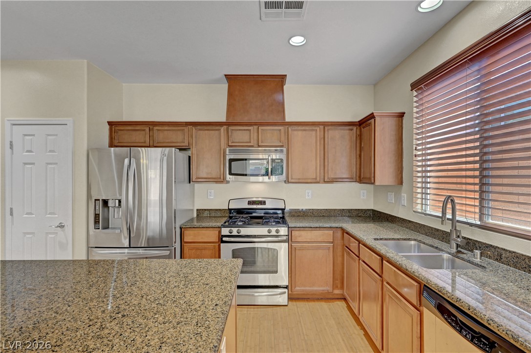 10240 Gladstone Peak Street Property Photo 19