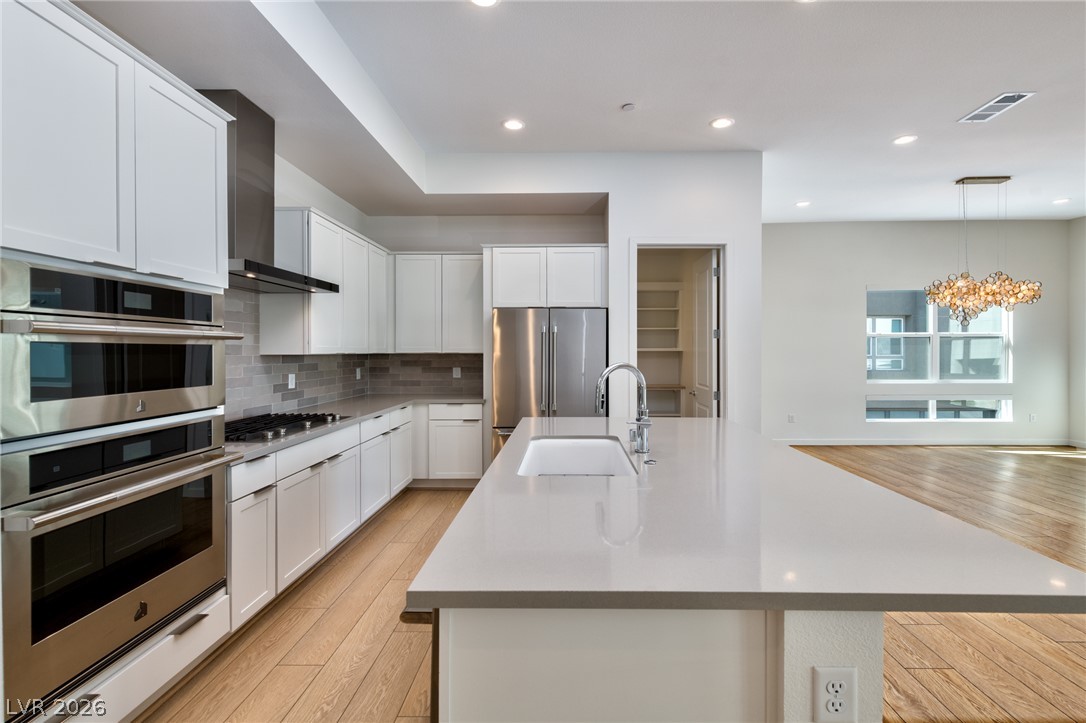 3327 Esker Ridge Avenue Property Photo 4