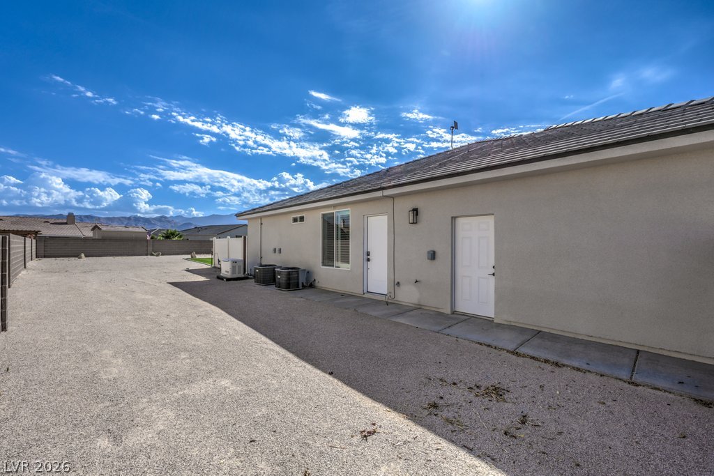 5280 Fairmont Street Property Photo 53