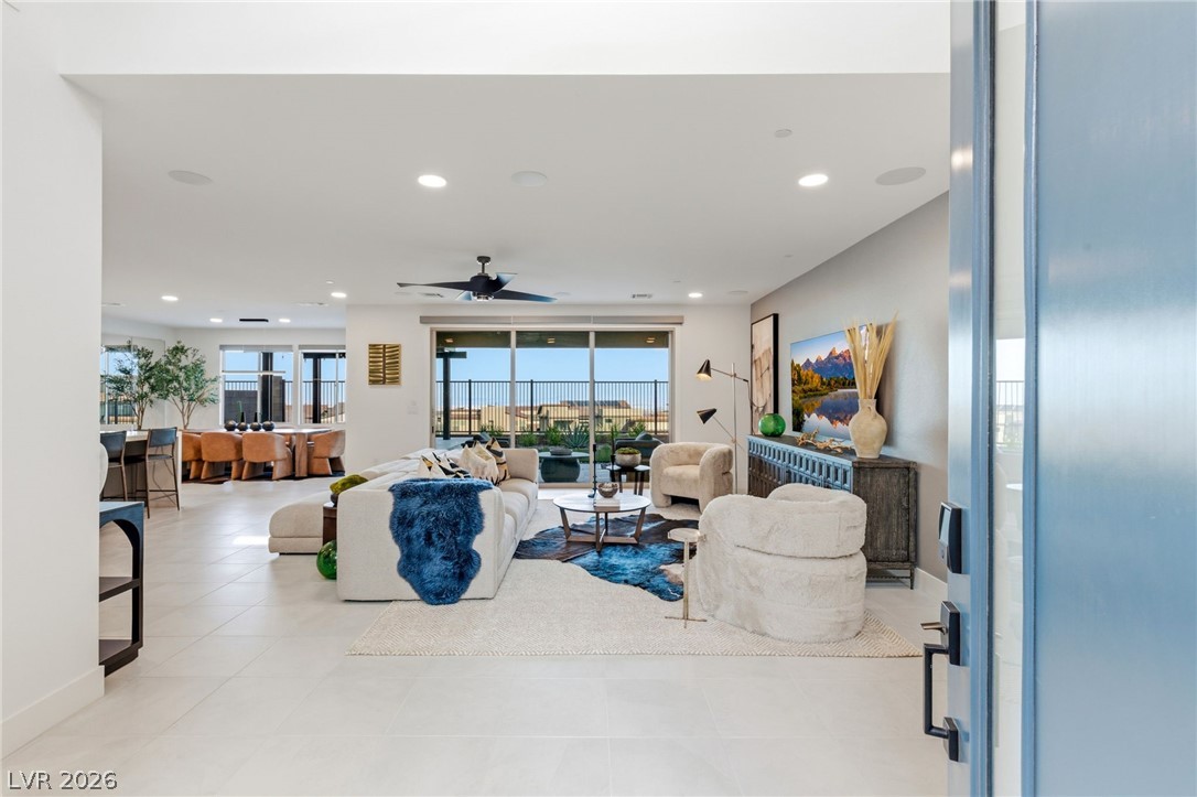 424 Crown Mesa Avenue Property Photo 10