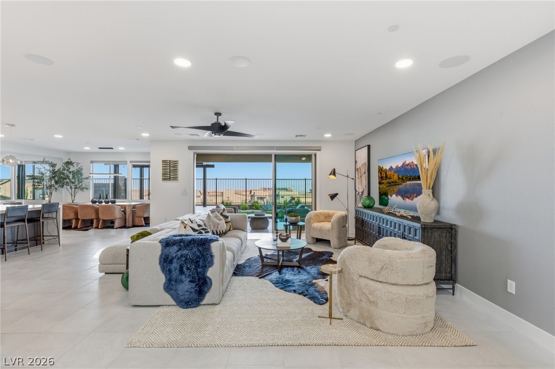 424 Crown Mesa Avenue Property Photo 12