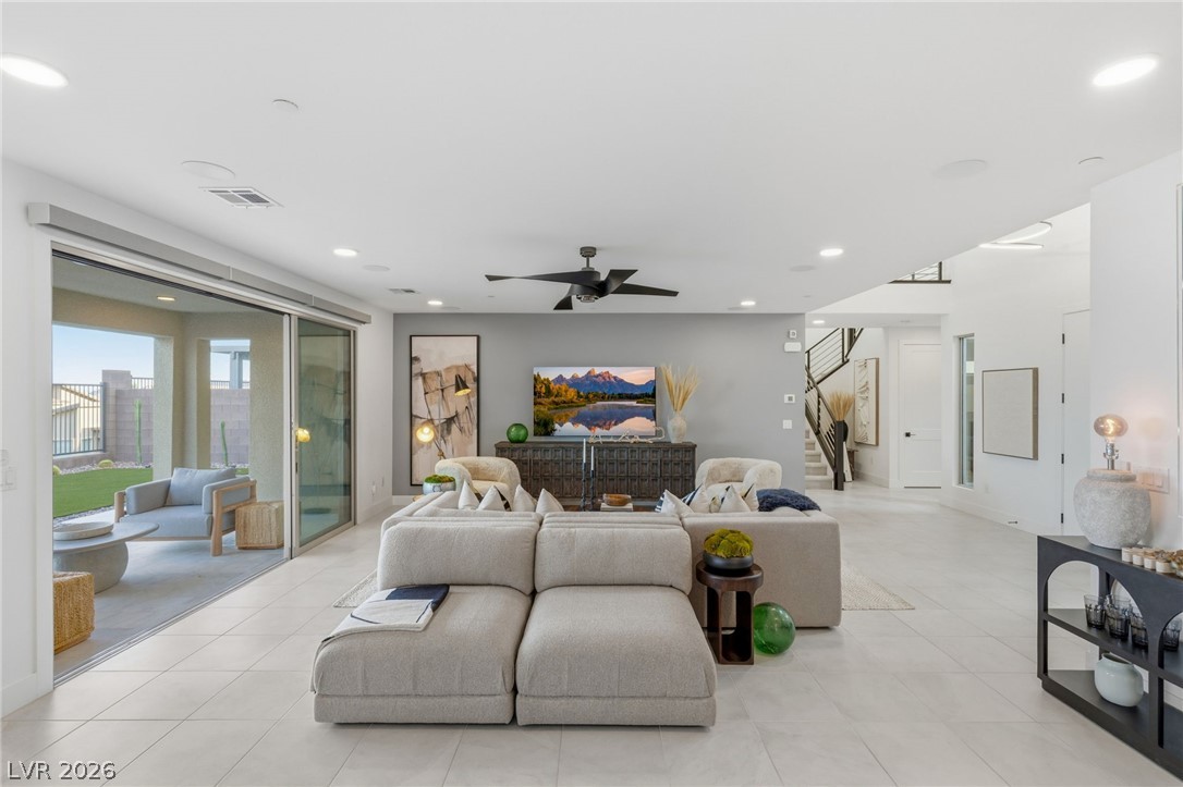 424 Crown Mesa Avenue Property Photo 14
