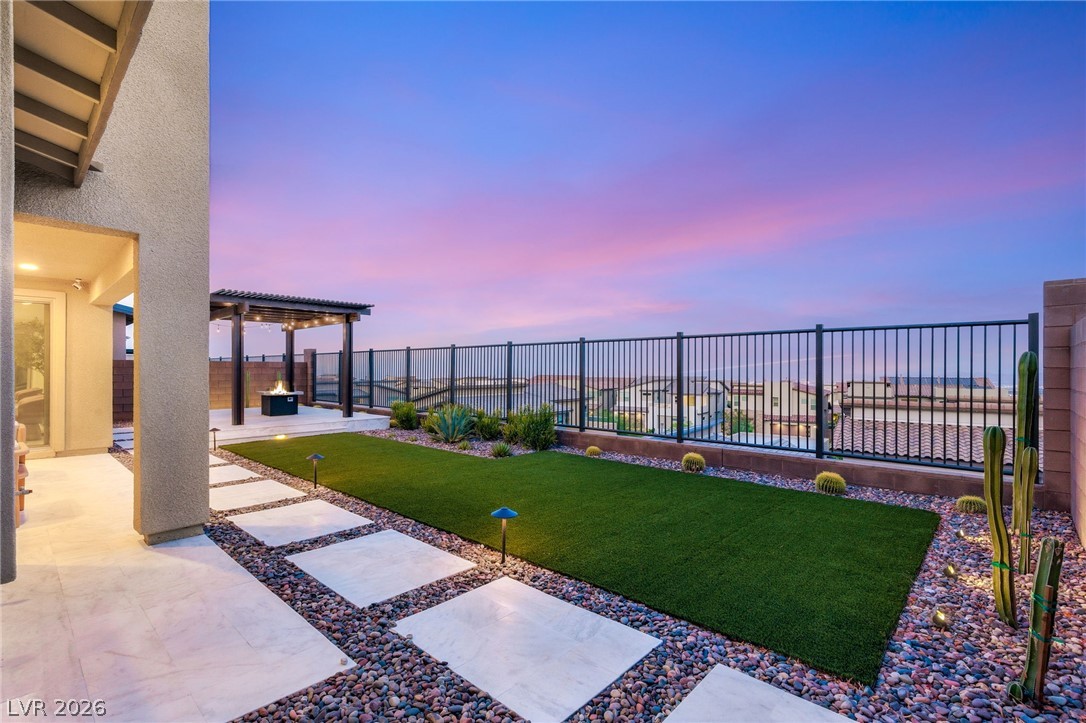 424 Crown Mesa Avenue Property Photo 61