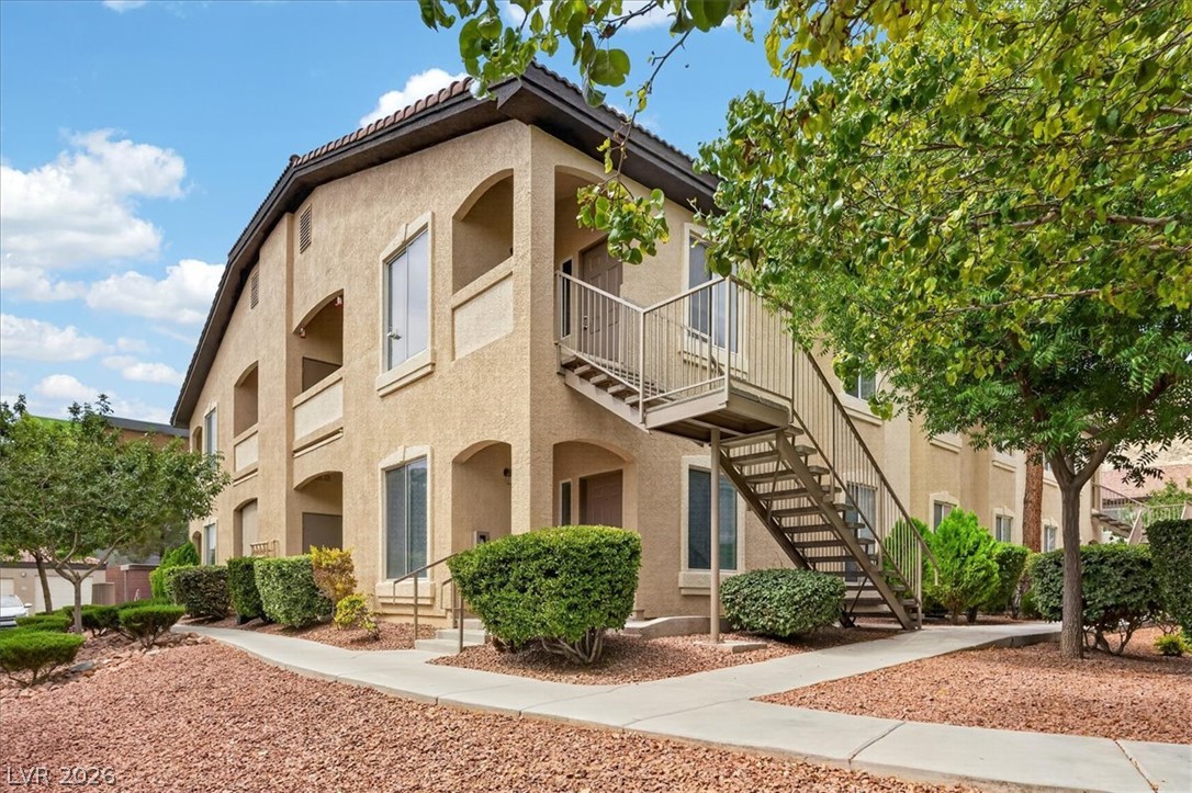 3320 Cactus Shadow Street 103 Property Photo 1