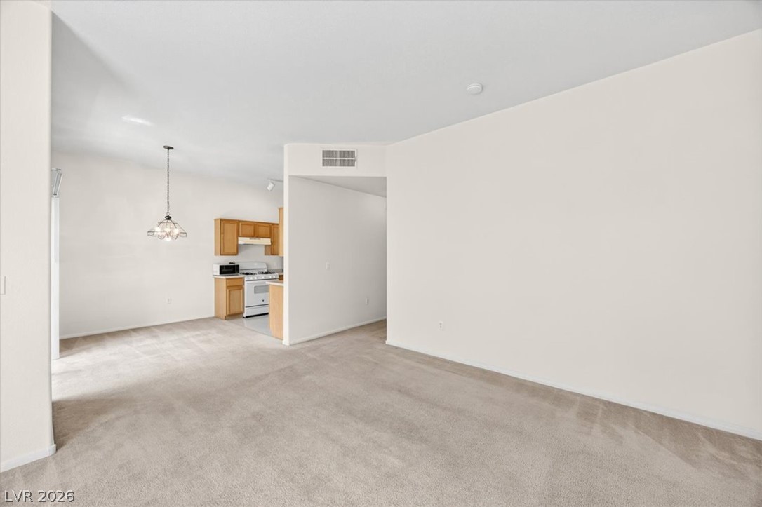 3320 Cactus Shadow Street 103 Property Photo 8