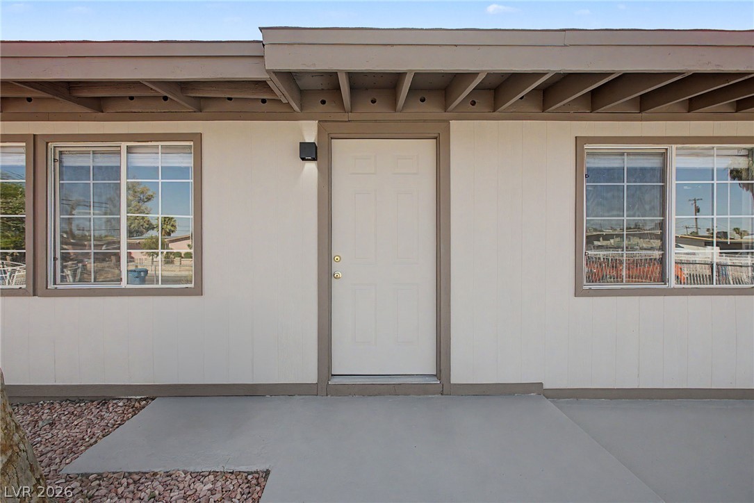 1704 James Street Property Photo 5