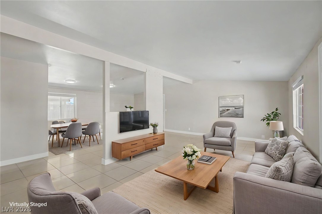 1704 James Street Property Photo 8