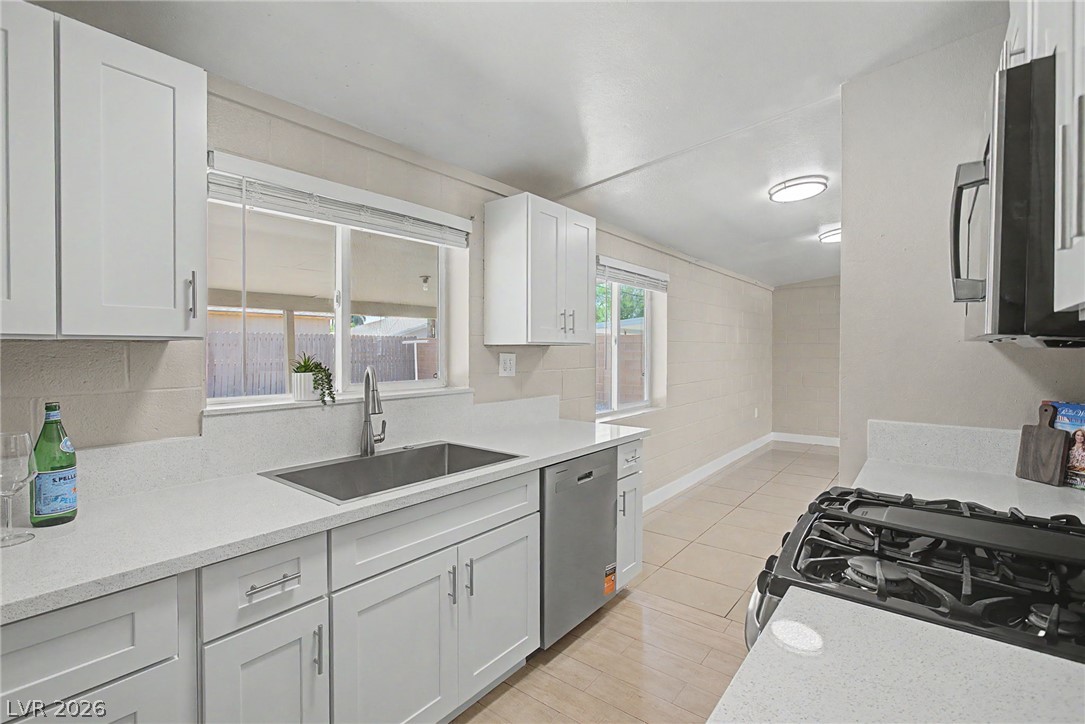 1704 James Street Property Photo 17