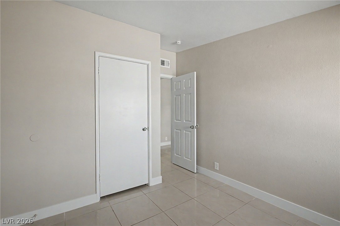 1704 James Street Property Photo 23