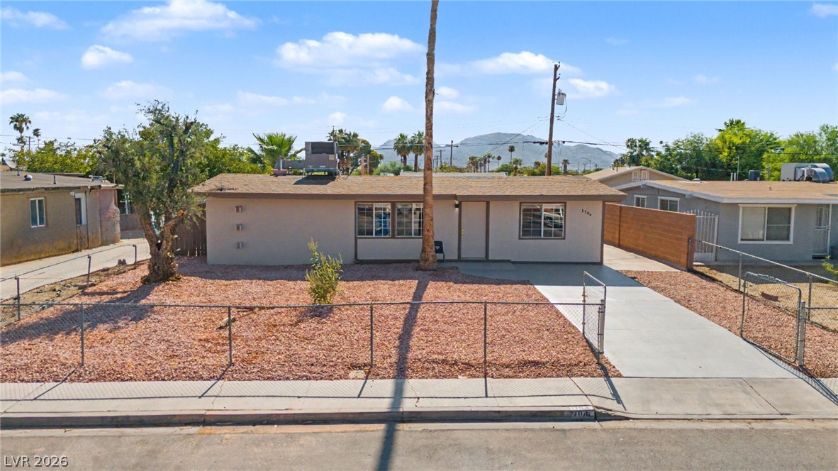 1704 James Street Property Photo 39