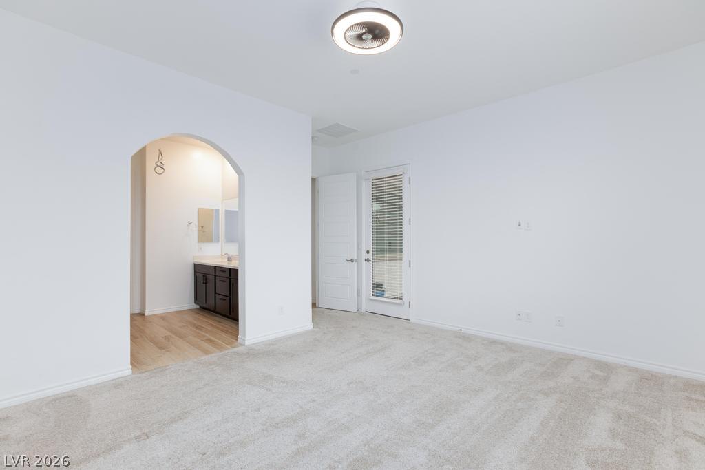 689 Monteverdi Peak Street Property Photo 19
