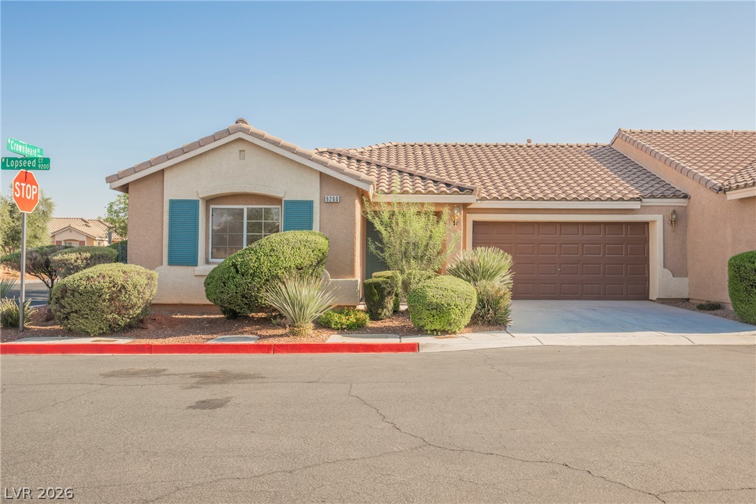 9260 Lopseed Court Property Photo 1