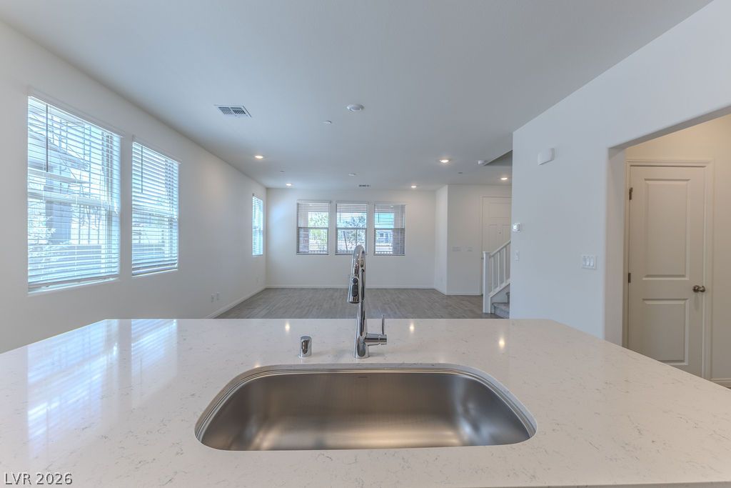 12548 Kings Creek Place Property Photo 6