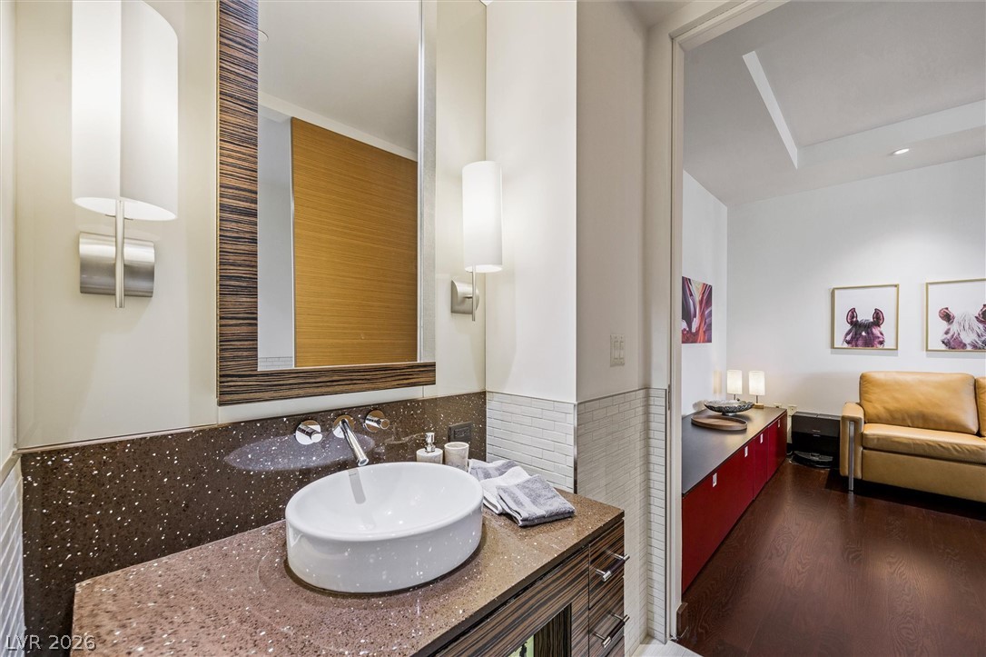 3750 South Las Vegas Boulevard 2404 Property Photo 51