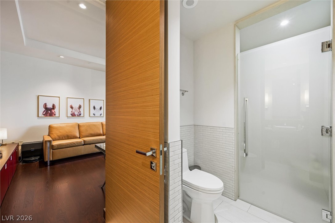 3750 South Las Vegas Boulevard 2404 Property Photo 52