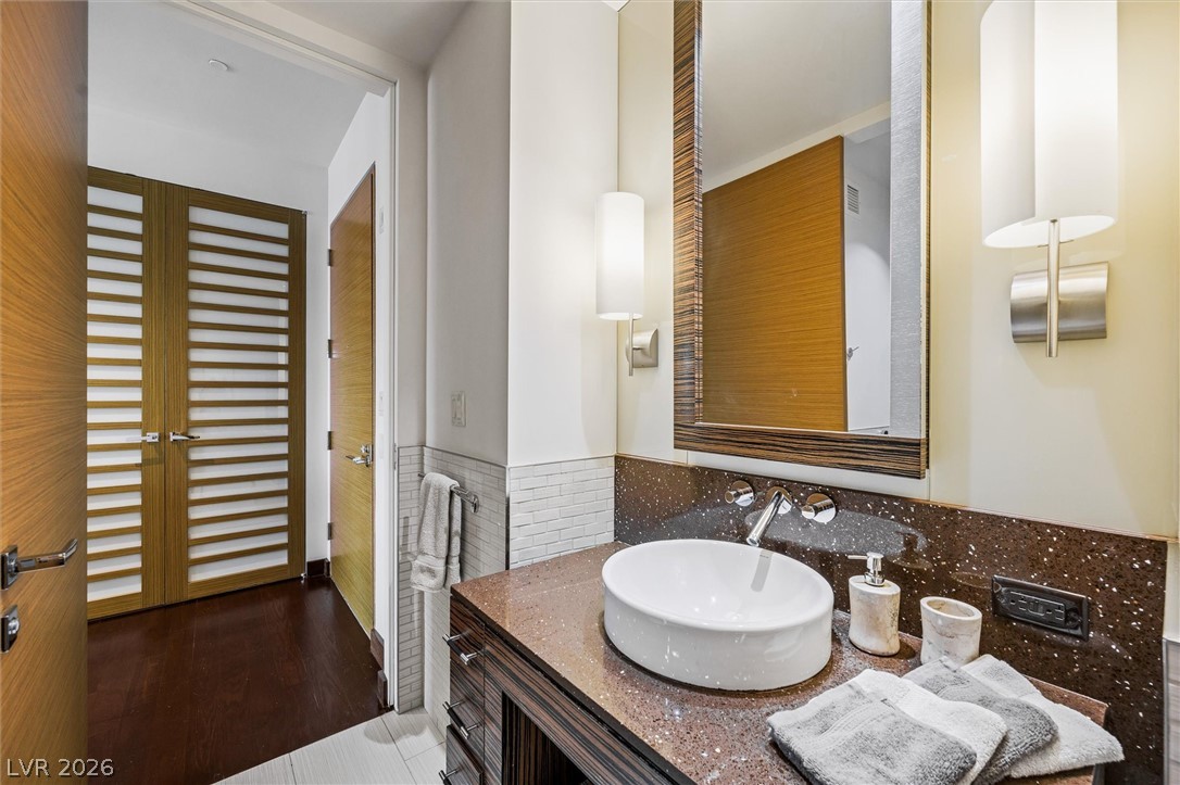3750 South Las Vegas Boulevard 2404 Property Photo 56
