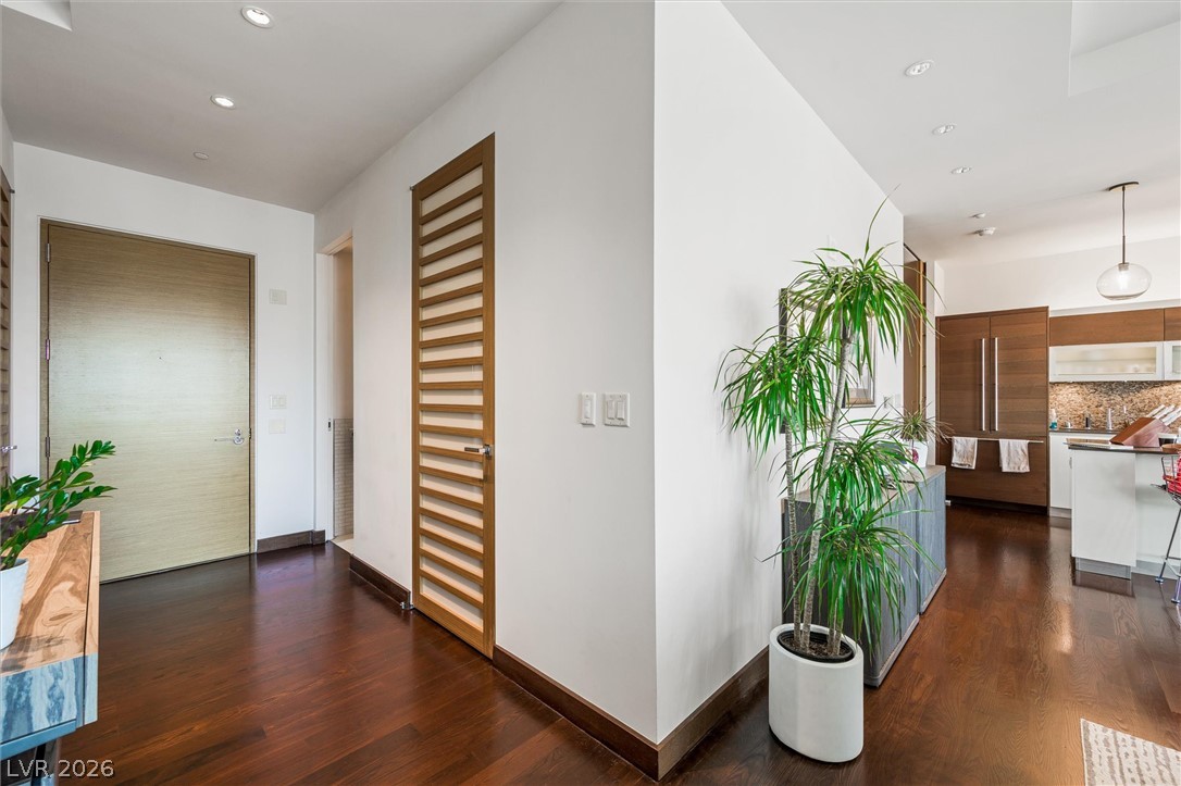 3750 South Las Vegas Boulevard 2404 Property Photo 59