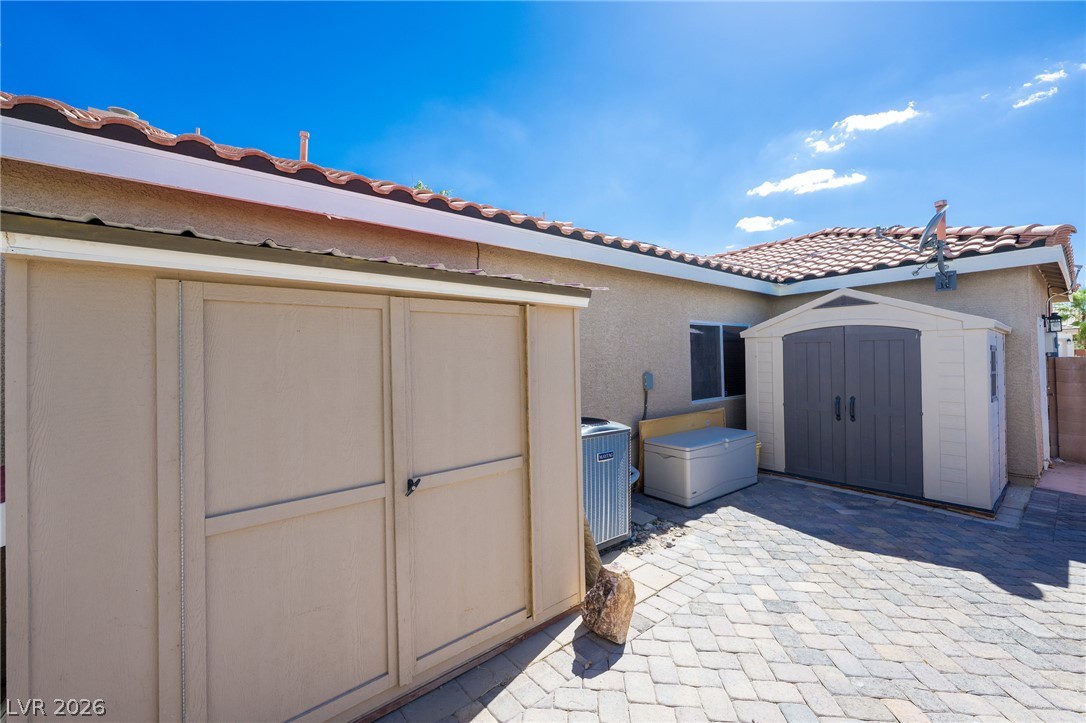 498 Beaconwood Street Property Photo 25