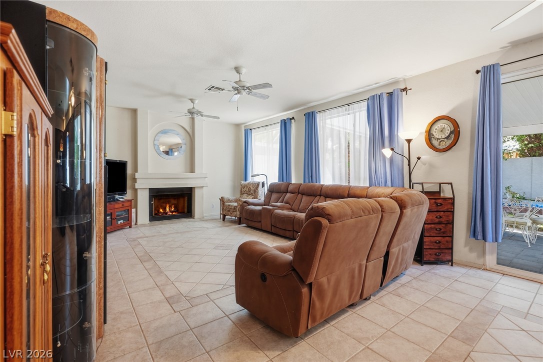 7789 Brook Valley Drive Property Photo 8